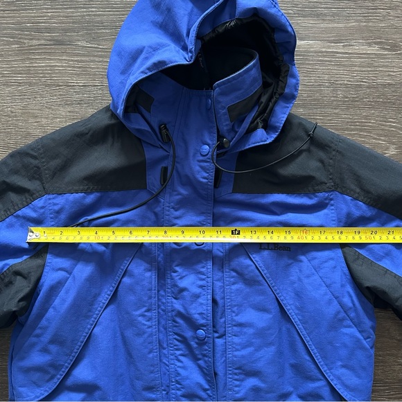 L.L. Bean Parka - Picture 6 of 12